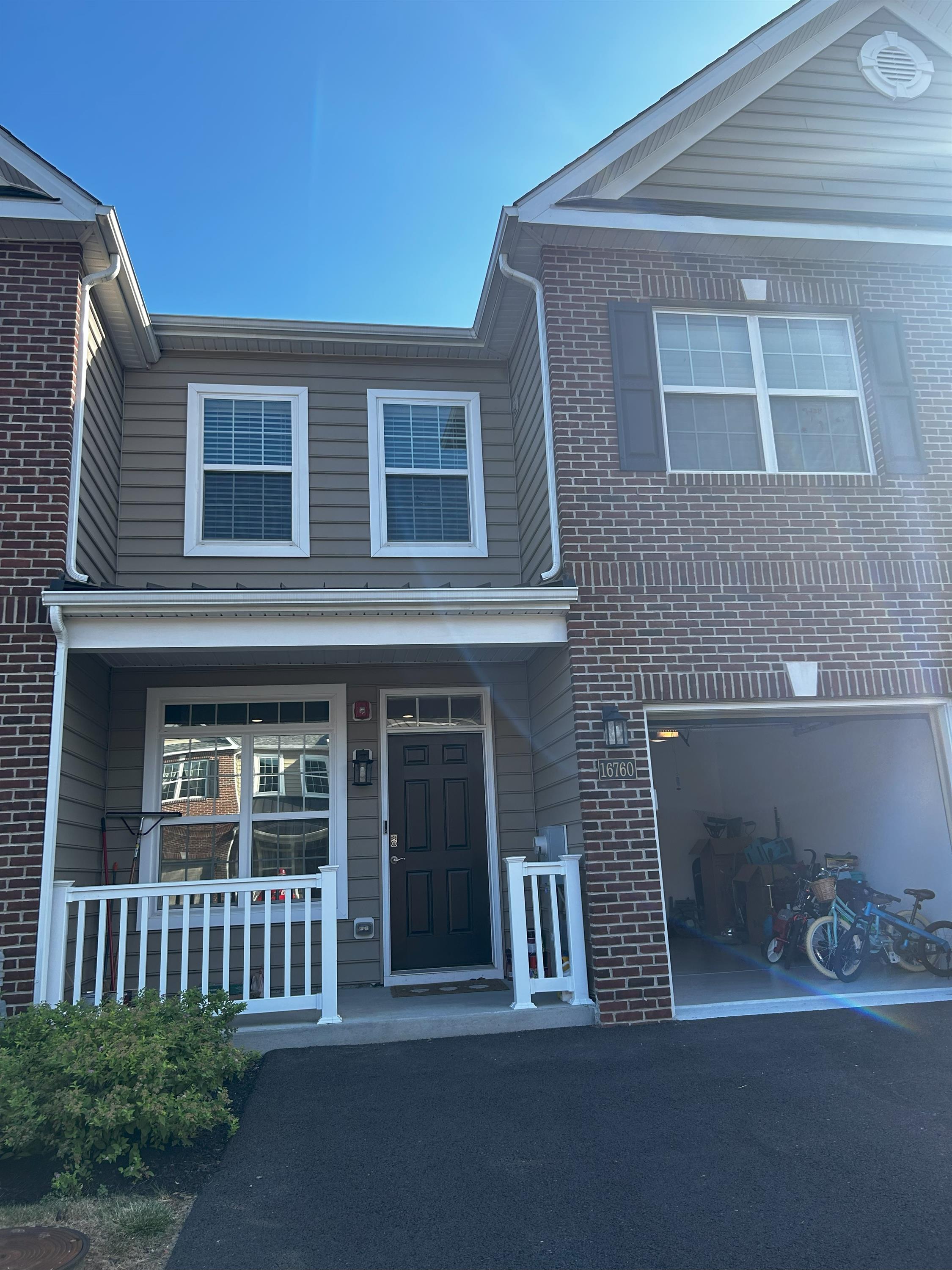 16760 River View Circle